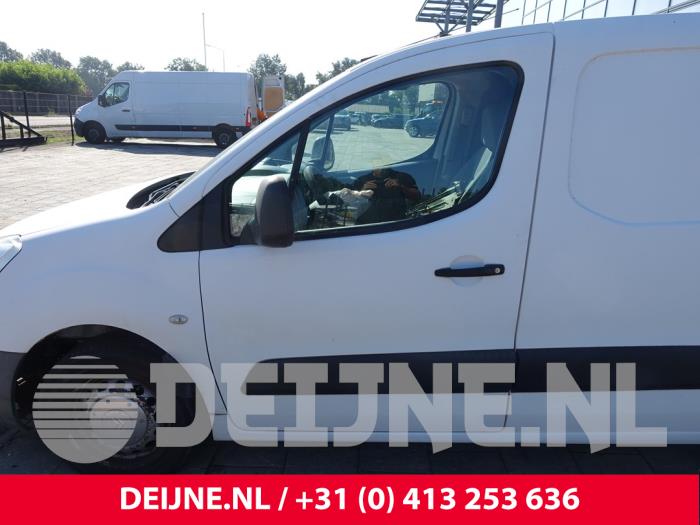 Citroen Berlingo 1.6 Hdi 16V 90 Épave (2010, Blanc)