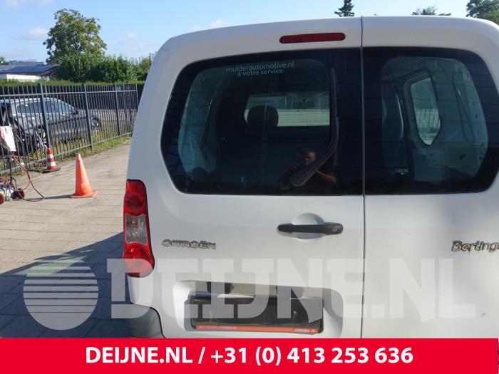 Citroen Berlingo 1.6 Hdi 16V 90 Épave (2010, Blanc)