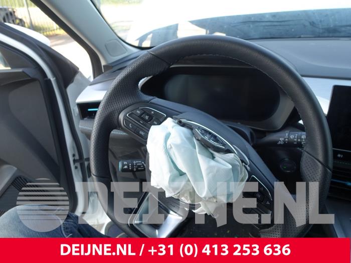 MG MG5 Electric Long Range 61 kWh Épave (2023, Blanc)