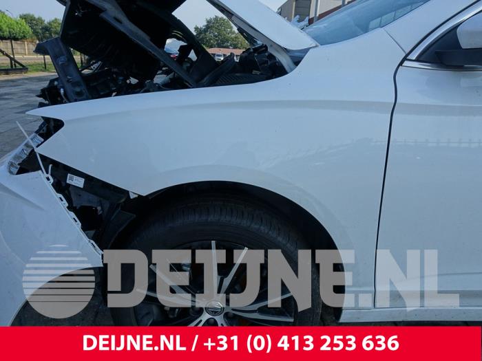 MG MG5 Electric Long Range 61 kWh Épave (2023, Blanc)