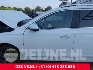 MG MG5 Electric Long Range 61 kWh Épave (2023, Blanc)