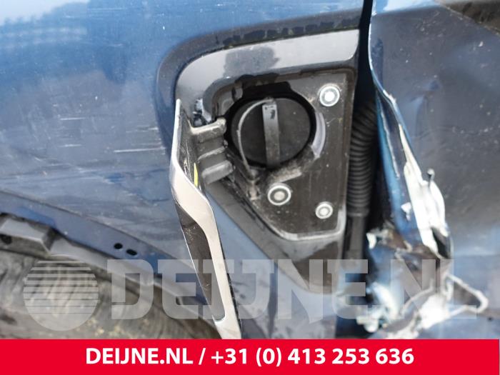 Lynk & Co 01 1.5 PHEV Épave (2023, Bleu)