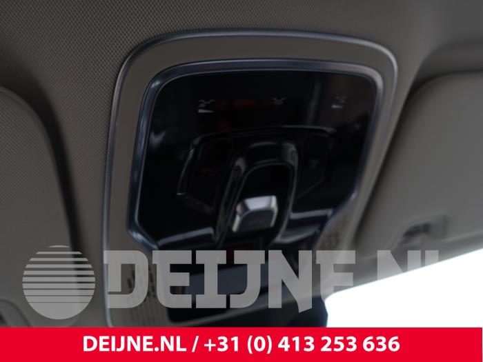 Lynk & Co 01 1.5 PHEV Épave (2023, Bleu)