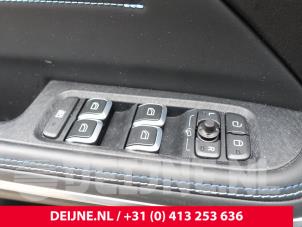 Lynk & Co 01 1.5 PHEV Épave (2023, Bleu)