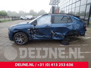 Lynk & Co 01 1.5 PHEV Épave (2023, Bleu)