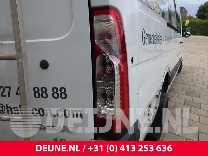Renault Master III 2.3 dCi 165 16V RWD Épave (2017, Blanc)