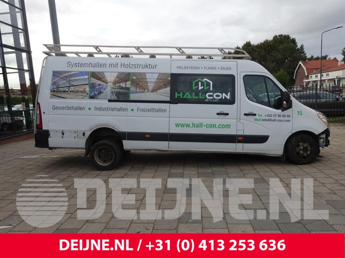 Renault Master III 2.3 dCi 165 16V RWD Épave (2017, Blanc)