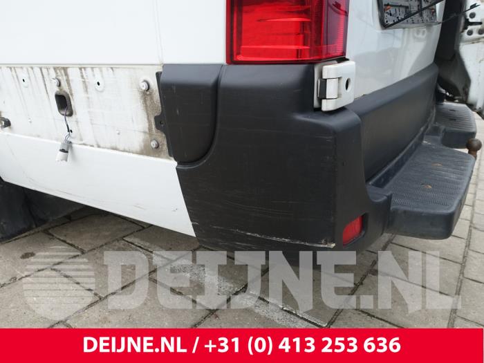 Renault Master III 2.3 dCi 165 16V RWD Épave (2017, Blanc)