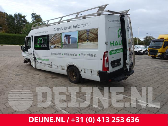 Renault Master III 2.3 dCi 165 16V RWD Épave (2017, Blanc)