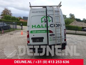 Renault Master III 2.3 dCi 165 16V RWD Épave (2017, Blanc)