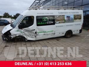 Renault Master III 2.3 dCi 165 16V RWD Épave (2017, Blanc)