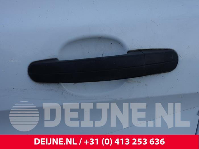 Ford Transit Custom 2.0 TDCi 16V Eco Blue 105 Vehículo de desguace (2017, Blanco)