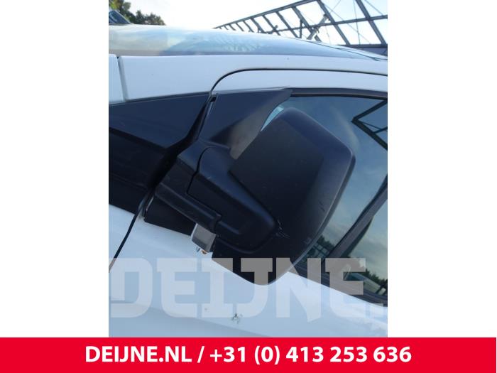 Ford Transit Custom 2.0 TDCi 16V Eco Blue 105 Vehículo de desguace (2017, Blanco)