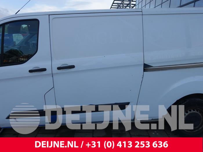 Ford Transit Custom 2.0 TDCi 16V Eco Blue 105 Vehículo de desguace (2017, Blanco)