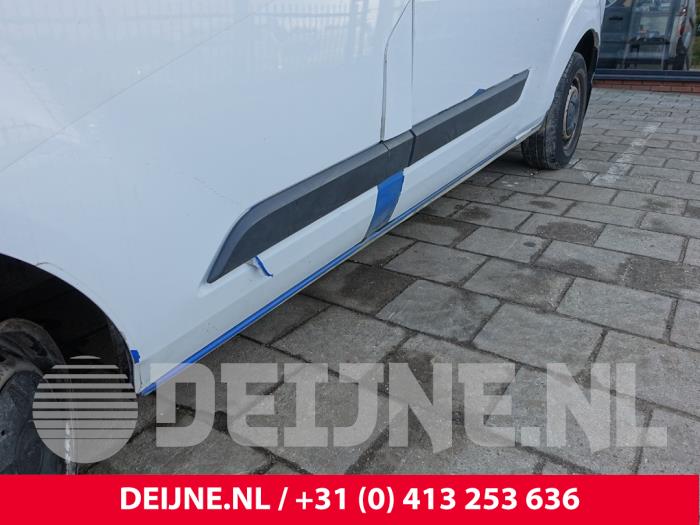Ford Transit Custom 2.0 TDCi 16V Eco Blue 105 Vehículo de desguace (2017, Blanco)