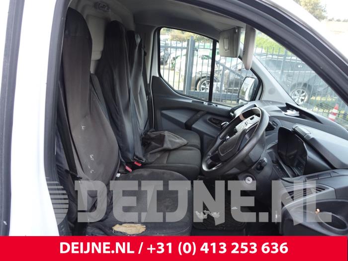 Ford Transit Custom 2.0 TDCi 16V Eco Blue 105 Vehículo de desguace (2017, Blanco)