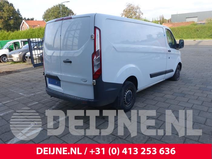 Ford Transit Custom 2.0 TDCi 16V Eco Blue 105 Vehículo de desguace (2017, Blanco)