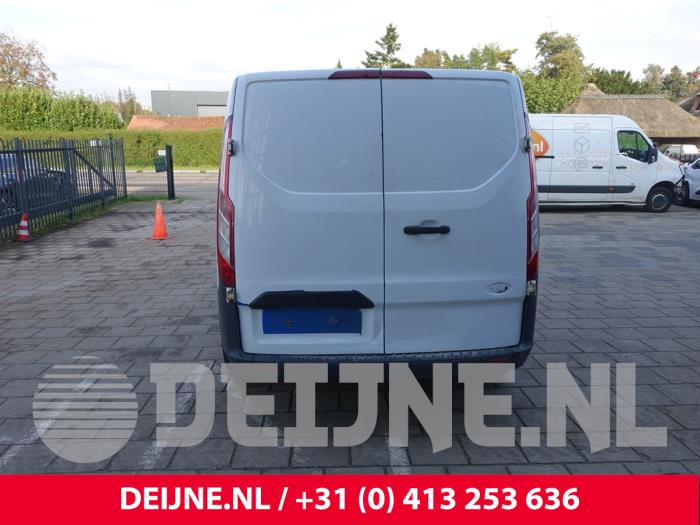 Ford Transit Custom 2.0 TDCi 16V Eco Blue 105 Vehículo de desguace (2017, Blanco)