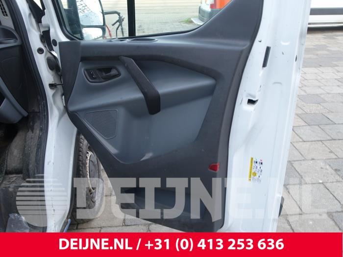 Ford Transit Custom 2.0 TDCi 16V Eco Blue 105 Vehículo de desguace (2017, Blanco)