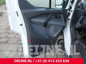 Ford Transit Custom 2.0 TDCi 16V Eco Blue 105 Vehículo de desguace (2017, Blanco)