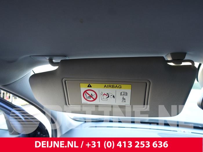 Volvo S60 II 2.0 D4 16V Samochód złomowany (2016, Ciemny, Niebieski)