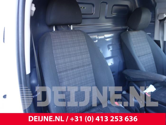 Mercedes Vito 1.6 111 CDI 16V Vehículo de desguace (2018, Blanco)