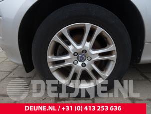 Volvo XC60 I 2.0 D4 16V Vehículo de desguace (2015, Gris plateado)