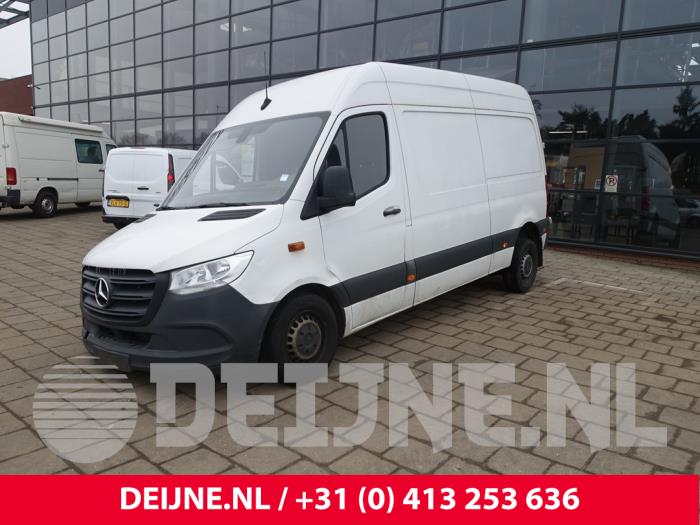 Mercedes Sprinter 3,5t 314 CDI 2.1 D FWD Samochód złomowany (2021, Bialy)