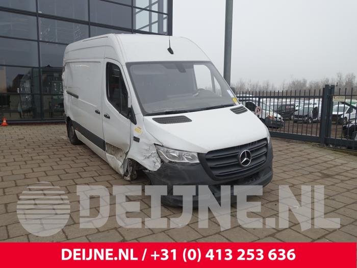 Mercedes Sprinter 3,5t 314 CDI 2.1 D FWD Samochód złomowany (2021, Bialy)
