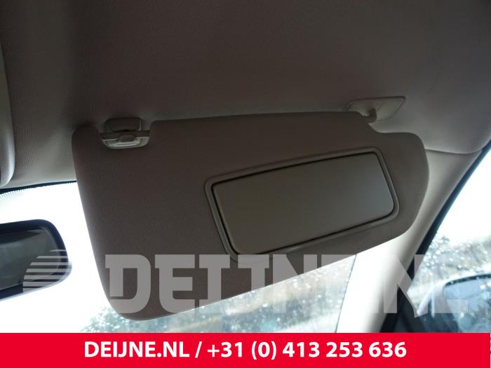 Volvo V70 2.0 D 16V Épave (2008, Noir)