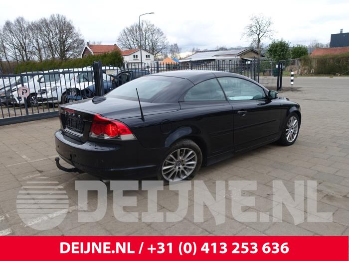 Volvo C70 2.4 D5 20V Autom. Schrottauto (2009, Schwarz)