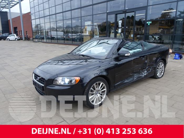 Volvo C70 2.4 D5 20V Autom. Schrottauto (2009, Schwarz)
