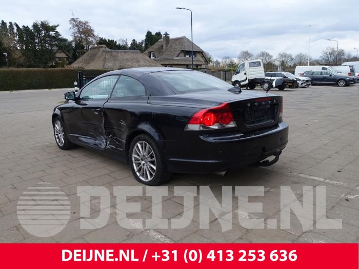 Volvo C70 2.4 D5 20V Autom. Schrottauto (2009, Schwarz)