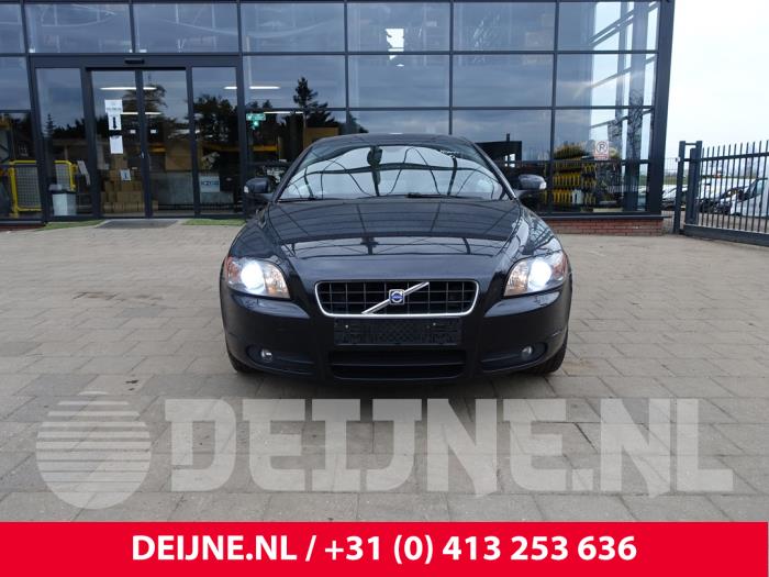 Volvo C70 2.4 D5 20V Autom. Schrottauto (2009, Schwarz)