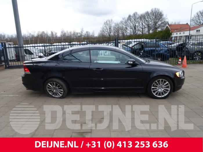 Volvo C70 2.4 D5 20V Autom. Schrottauto (2009, Schwarz)