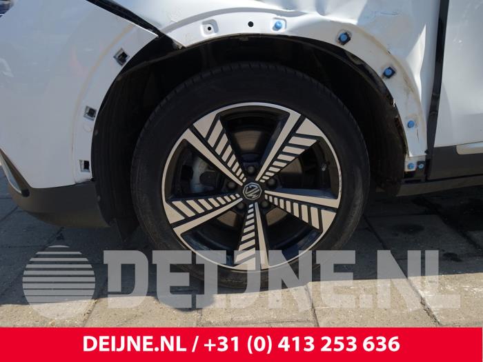 MG ZS EV Skrotfordon (2019, WIT)