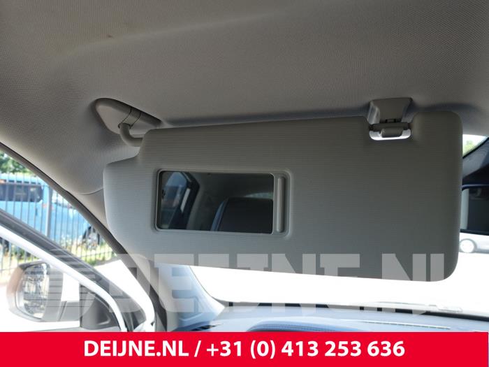 MG ZS EV Skrotfordon (2019, WIT)