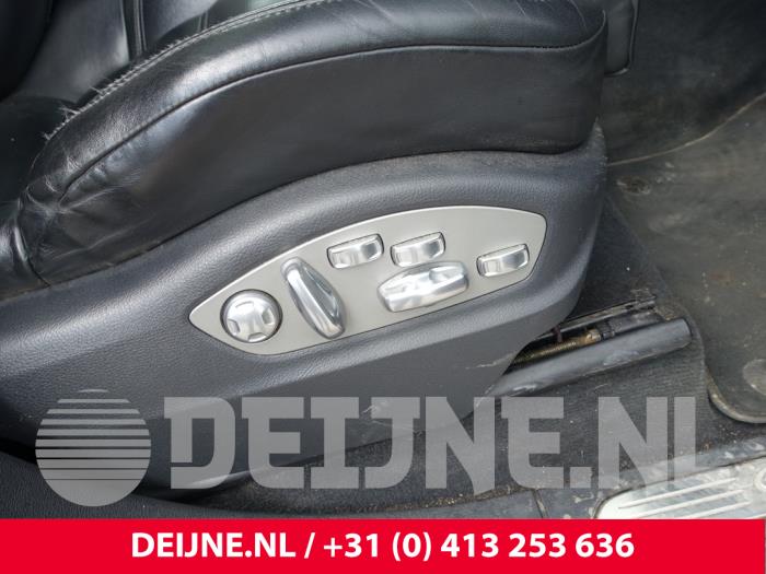 Porsche Cayenne II 3.0 D V6 24V Vehículo de desguace (2015, Gris plateado)