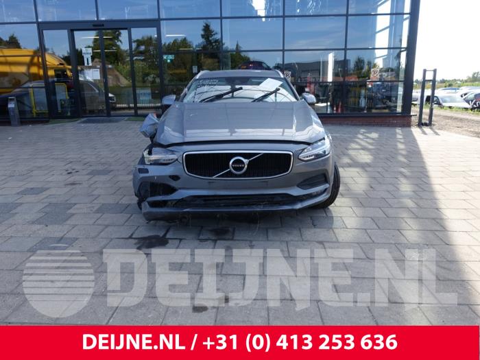 Volvo V90 II 2.0 D4 16V Épave (2019, Gris)