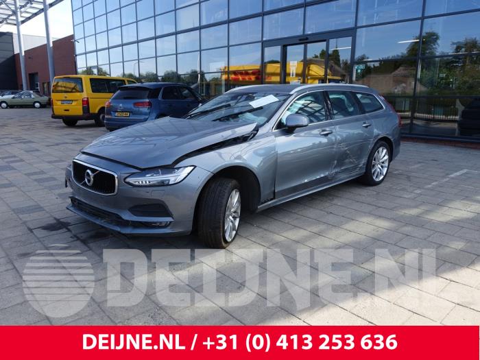 Volvo V90 II 2.0 D4 16V Épave (2019, Gris)