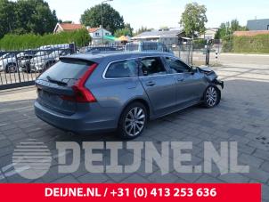 Volvo V90 II 2.0 D4 16V Épave (2019, Gris)