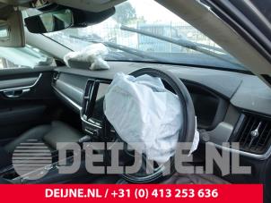 Volvo V90 II 2.0 D4 16V Épave (2019, Gris)