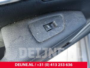 Volvo V90 II 2.0 D4 16V Épave (2019, Gris)