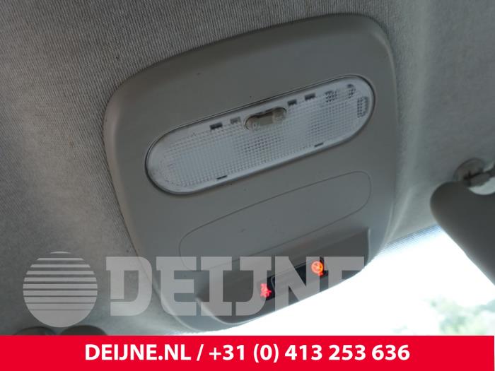 Renault Trafic 1.6 dCi Twin Turbo Épave (2017, Foncé, Gris)