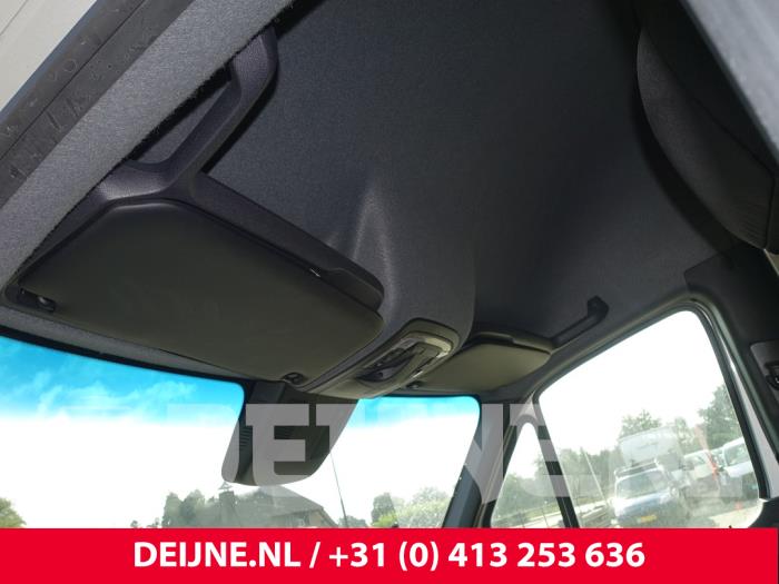 Mercedes Sprinter 3,5t 319 CDI 3.0 V6 24V RWD Vehículo de desguace (2021, Gris plateado)