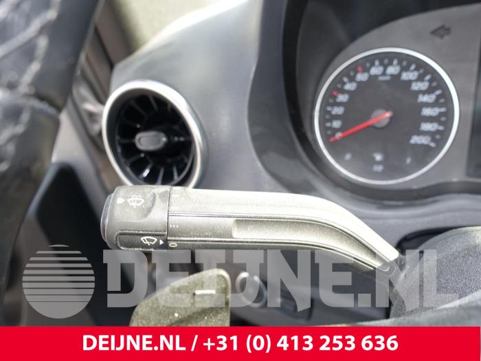 Mercedes Sprinter 3,5t 319 CDI 3.0 V6 24V RWD Vehículo de desguace (2021, Gris plateado)
