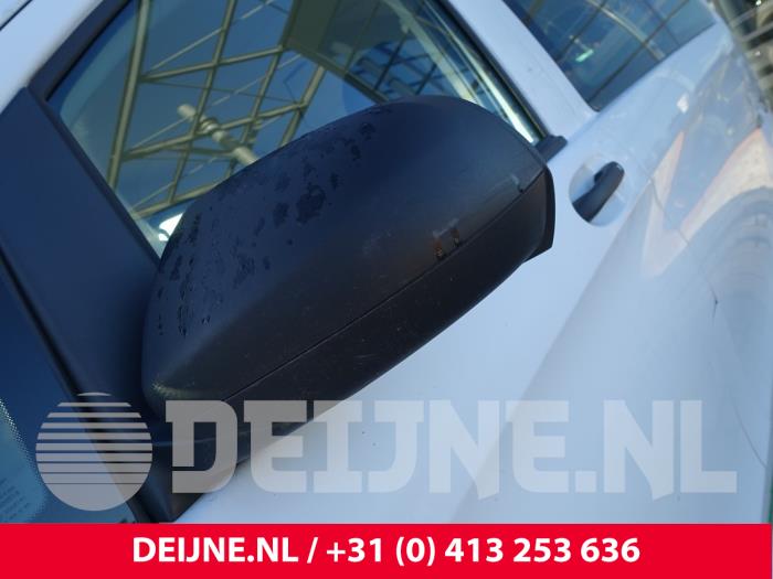 Mercedes Vito Tourer 1.6 109 CDI 16V Samochód złomowany (2017, Bialy)