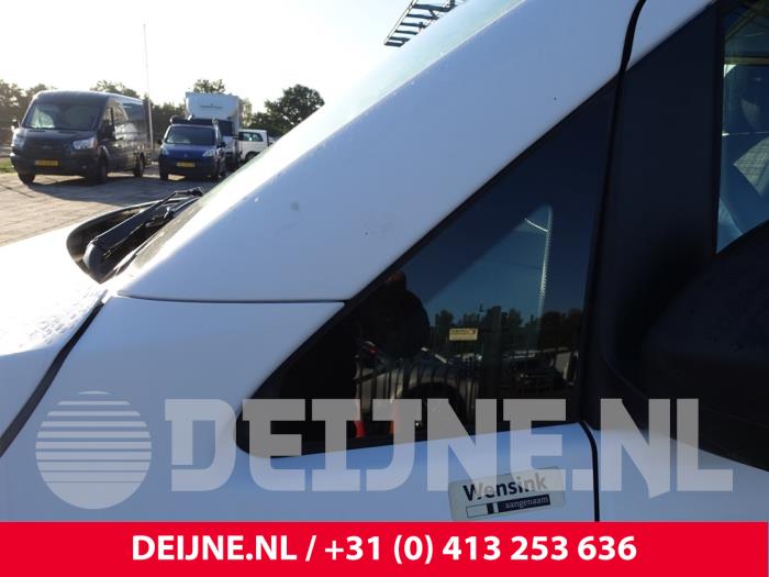 Mercedes Vito Tourer 1.6 109 CDI 16V Samochód złomowany (2017, Bialy)