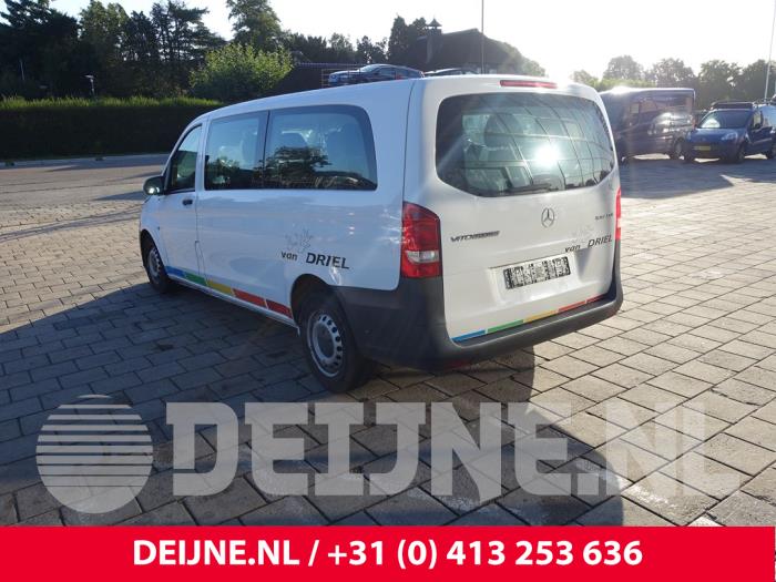 Mercedes Vito Tourer 1.6 109 CDI 16V Samochód złomowany (2017, Bialy)