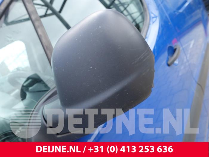 Peugeot Partner 1.6 HDI 75 Phase 2 Samochód złomowany (2015, Niebieski)